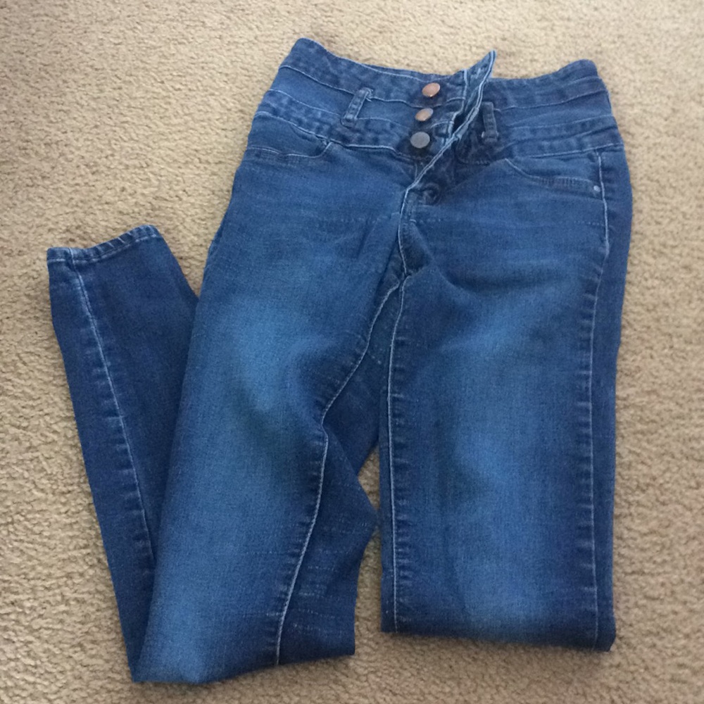 Skinny jeans